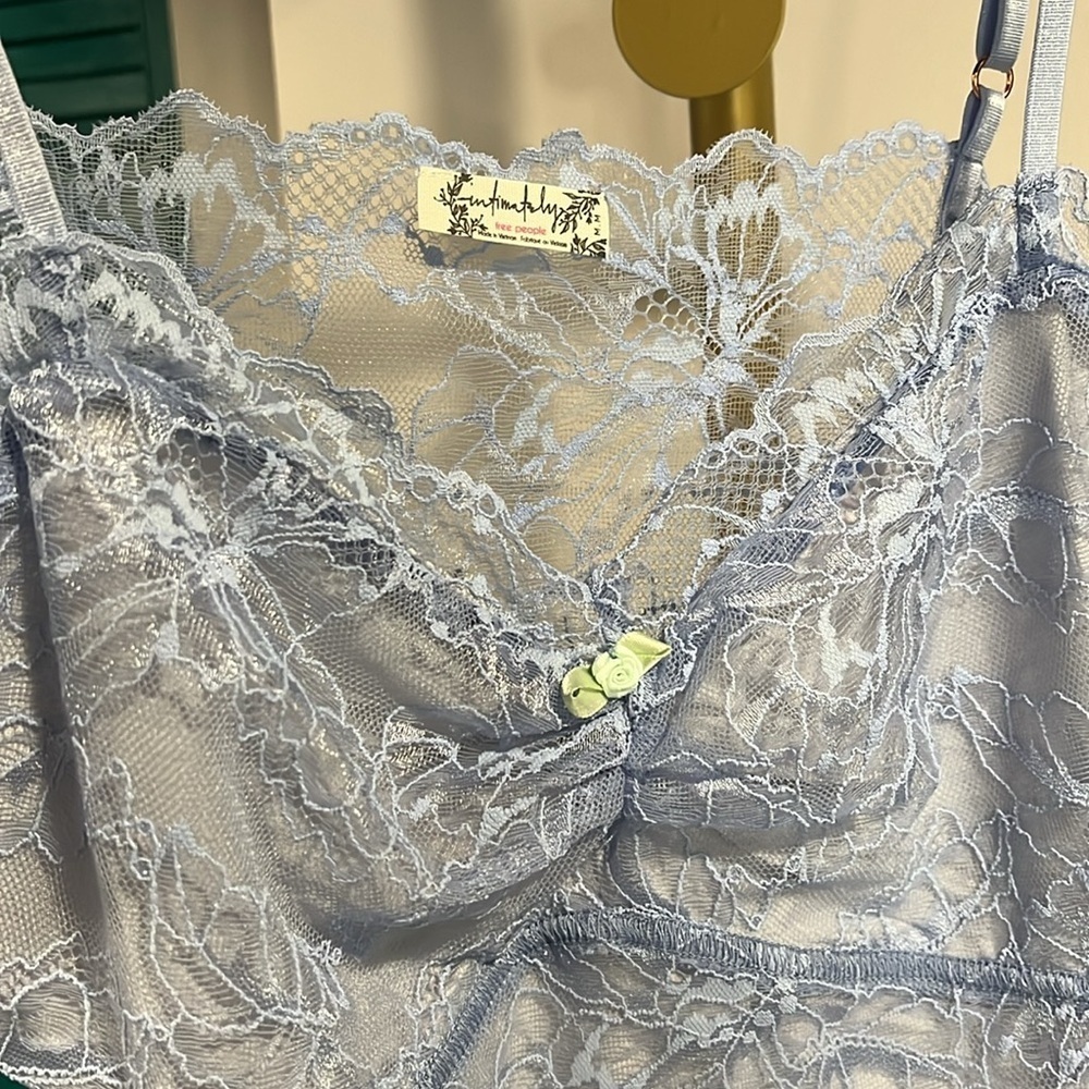 FREE PEOPLE NWT Lacey Essential Cami / Kentucky Blue - M - Picture 7 of 11